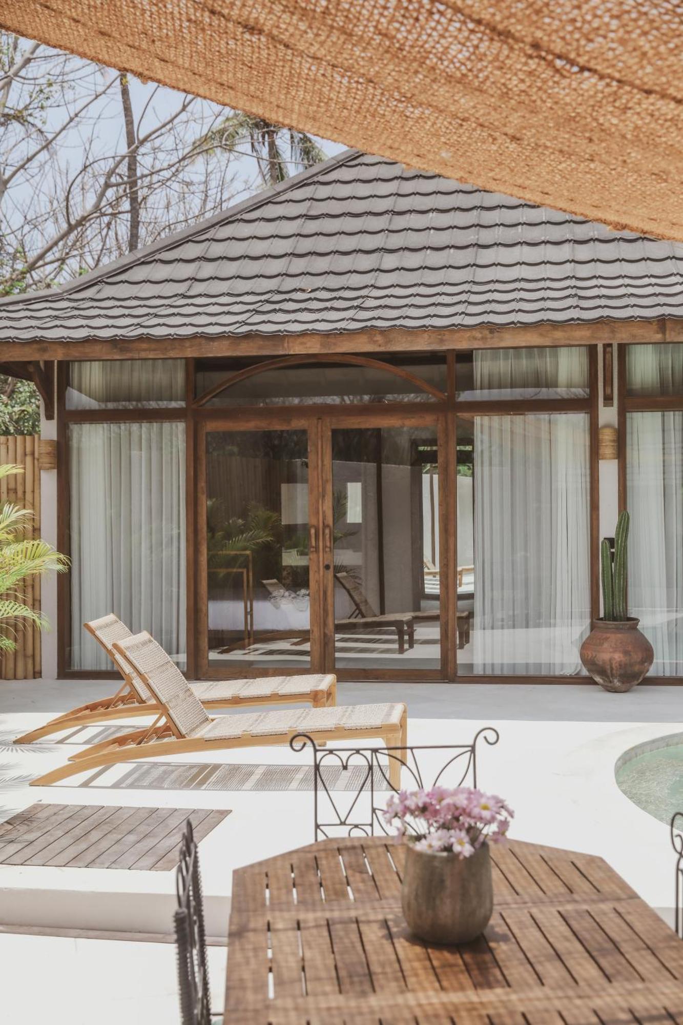 Kalyana Villa Gili Air Exterior photo