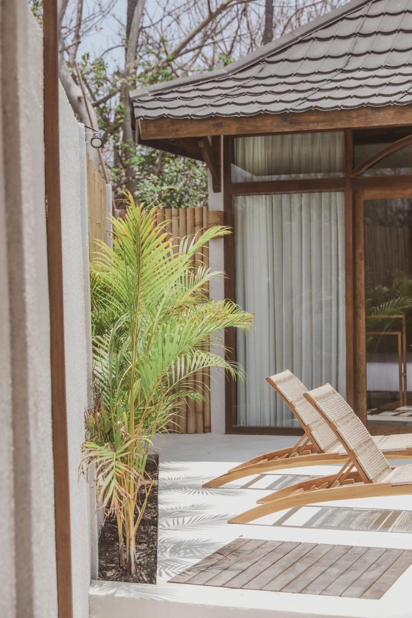 Kalyana Villa Gili Air Exterior photo